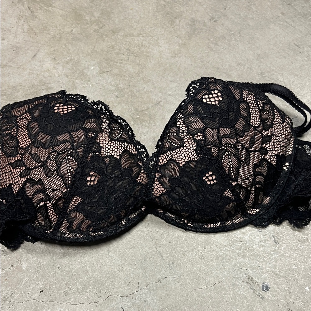 Victoria's Secret Black Floral Lace Push-Up Bra with Nude Lining